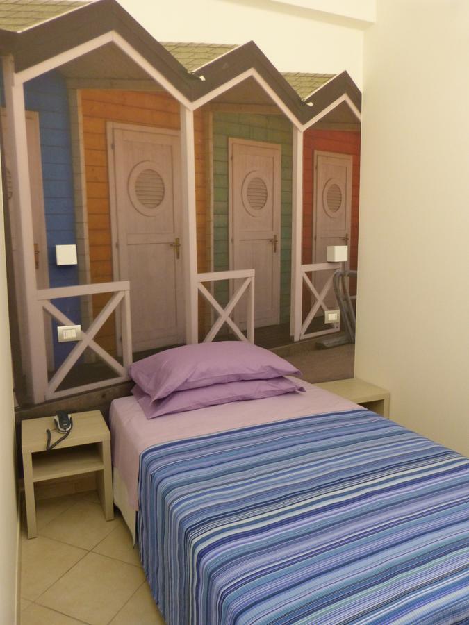Hotel D'Annunzio Cattolica Exterior photo